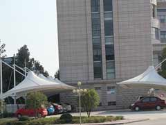 膜結構汽車棚的安裝施工步驟