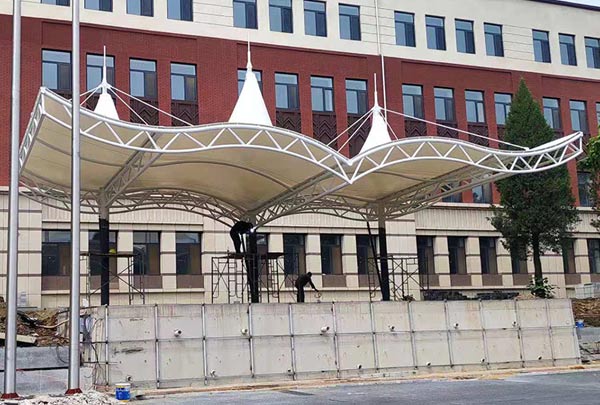 長(zhǎng)春膜結(jié)構(gòu)看臺(tái)的美觀設(shè)計(jì)